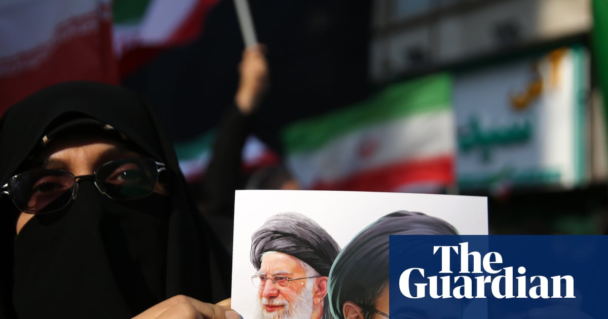 Iran's Succession Crisis: Mojtaba Chamenei's Path After Khamenei's Demise